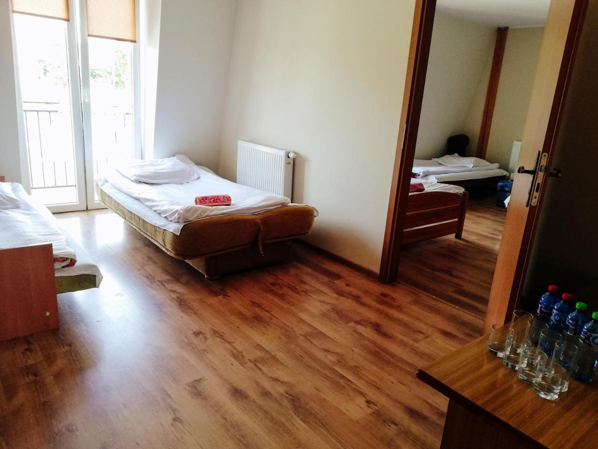 Zajazd Dolina Sadosiow Godkowo Kültér fotó