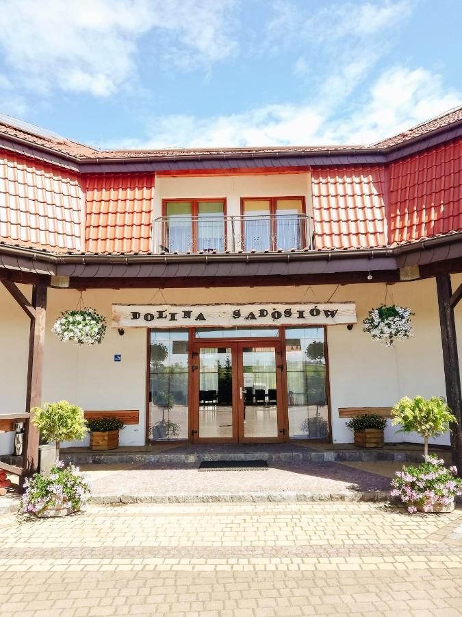 Zajazd Dolina Sadosiow Godkowo Kültér fotó